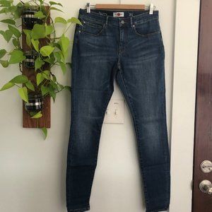 NWOT Grana Skinny Jeans - 31 Long